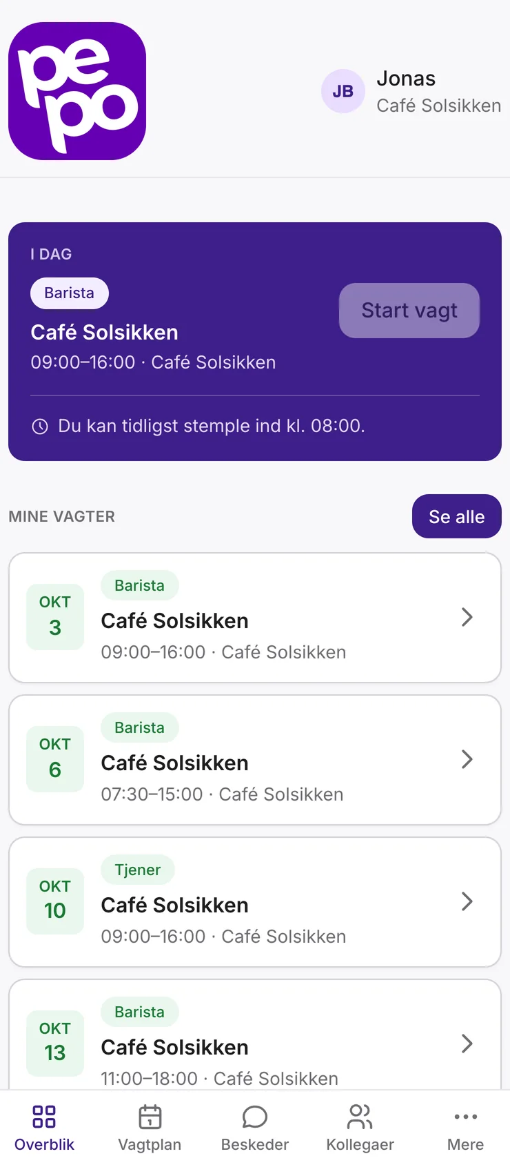 Medarbejder-appen viser dagens vagt med en knap til at stemple ind, og en liste over de næste vagter.